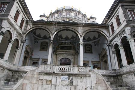 The entrance of Nusretiye Mosque